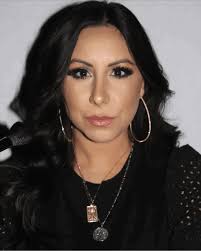 Meet Mercedes Hernandez