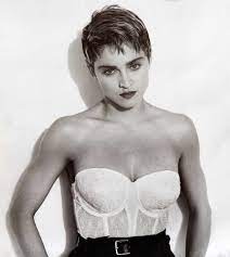 Madonna Scrapbook on X: My favorite Madonna haircut. 1987.  t.cop5Z0WlnVAr  X
