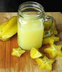 Beberapa buah yang bisa digunakan untuk air infus adalah anggur, apel, belimbing, buah naga, jeruk nipis, kiwi, lemon, nanas, mangga,mentimun, jeruk/orange. Ini 7 Manfaat Belimbing Untuk Kesehatan Yang Wajib Kamu Ketahui