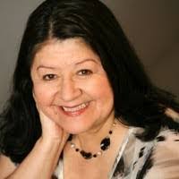 Maria Barron's Instagram, Twitter & Facebook