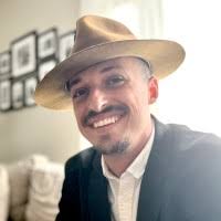 700+ Profile mit dem Suchbegriff „Thibodeau“