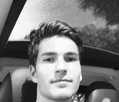 21-årige Daniel bor på et værelse i San Francisco med to venner og drømmer  om succes: "En del investorer har allerede taget kontakt"