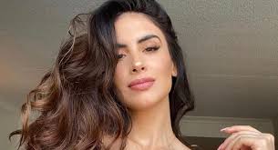 La presentadora recibió el insulto mediante sus redes sociales. Jessica Cediel Se Despacho Contra Quienes La Critican Tras Dar Positivo Para Covid