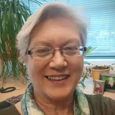 Posting anonymously incase there is anyone I know in here wouldn't like to  worry them prematurely. For those who found a lump in their breast what did  it feel like? I have