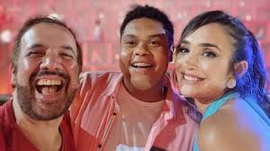 Disfarce, sorrisos e after show: veja tudo o que rolou nos bastidores do  Canta Comigo 5