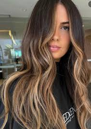 Free weft extension model needed in Brisbane