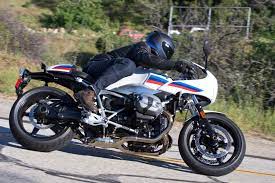 Bmw brought bavarian nostalgia to the masses when it introduced the r ninet in 2013. 2017 Bmw R Ninet Racer Review 14 Fast Facts