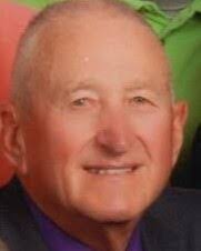 Dean Beyer's Instagram, Twitter & Facebook