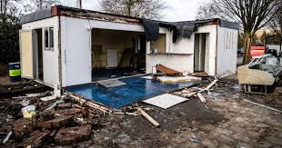 Check spelling or type a new query. Eigenares Sloopt Zelf Legendarische New Kids Friettent Koken Eten Ad Nl