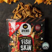 I think i first posted about them on instagram about 1 year ago. Irvins Salted Egg Irvins Salted Egg Hot Boom Fish Skins 105g Calia