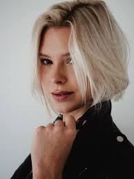 Soft hearts and strong minds🍃 Photos @janashpakphotography