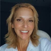 Natasha Nese's Instagram, Twitter & Facebook