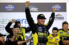 We offer you the best live streams to watch nascar in hd. How To Watch Camping World Truck Race In Daytona On Tv Live Stream