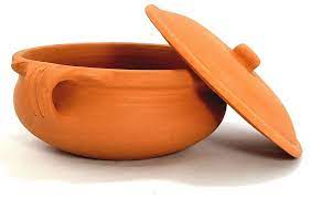 Mexican handmade cooking pot (5 qt) made of clay terra cotta traditional assorted designs ideal for cooking beans, rice, soup. The Best All Natural Clay Pots For Healthy Home Cooking Clay Cooking Pots Clay Pot Cooking Recipes Claypot Cooking