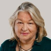 Petra Lambert's Instagram, Twitter & Facebook