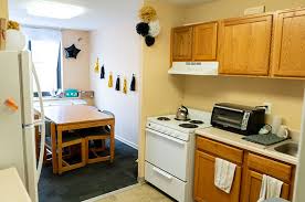 Shop for dorm room kitchen appliances at best buy. Benefits Of Living On Campus Loyola University Maryland