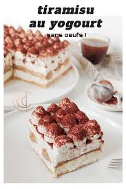 Tiramisu Au Yogourt En 2020 Tiramisu Recette A Base De Yaourt Idee Recette Dessert