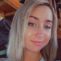 Lindsay Byars's Instagram, Twitter & Facebook