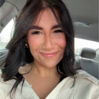 Taylor Hovde's Instagram, Twitter & Facebook