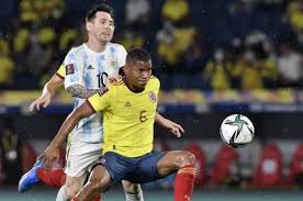 El juego entre colombia vs argentina se estará disputando en punto de las 10:00 pm de brasil; Kglk0mo57yhxkm