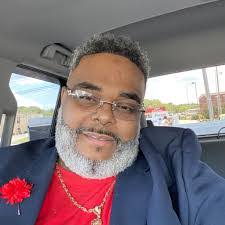 Alisha Townsend's Instagram, Twitter & Facebook