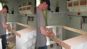 Ikea Trick Aus 3 Regalen Wird Deine Neue Traumkuche Eine Neue Kuche Muss Nicht Immer Ein Vermogen Kosten Dieser Ikea Hack Zeig Ikea Ikea Regal Kuche Regal