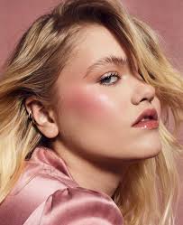 New Work with @fentybeauty Suede Powder Blush 💕🍑 Thank you! @fentybeauty  @preetimonga 📸 @jasonkimstudio 💄 @artbyhector 💇‍♀️ @moizalladina 👚  @zusbstylist @suprememgmt 💫