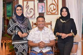 Gambar no 6 paling tak tahan. Rahim Sepahtu Kongsi Resipi Ayam Masak Merah Gula Melaka Fruit Trifle Puding Air Tangan Isteri