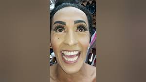 Otra vez la mamá rico de la bahia