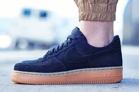 All Black Air Force 1 Low On Feet On Foot Look Nike Air Force 1 Low Navy Gum Nice Kicks Zapatillas Nike Nike Zapatillas
