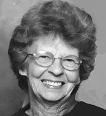 Evelyn Neff's Instagram, Twitter & Facebook