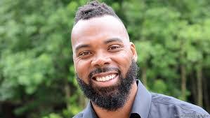 Chris Wilcox's Instagram, Twitter & Facebook