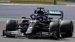 W skróconym sezonie 2020 lewis hamilton, daniel ricciardo i reszta wybitnych kierowców niestrudzenie kręcą kolejne okrążenia, gdy 2019 — sezon zerwanych sojuszy i zażartej rywalizacji. Formula 1 Jest Kalendarz Na 2021 Rok Rekordowa Liczba Wyscigow Polsat Sport