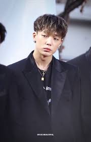 The singer shared some big news with all his fans, revealing that he is not only getting . Bobby Ikon Foto 42622764 Fanpop Page 4