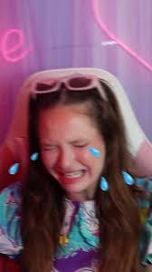 Zoe Fulton's Instagram, Twitter & Facebook