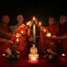 Toleransi beragama dalam masyarakat di malaysia: Hari Wesak Di Malaysia Tsem Rinpoche