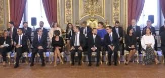 Il nuovo ministro per affari europei è stato anche in segreteria con matteo renzi, e sempre come responsabile esteri. Nasce Il Conte Bis I Ministri Hanno Giurato Al Quirinale Radio Colonna