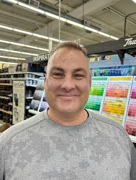 Family's tri-state area hardware chain stays 'agile' to adapt, grow