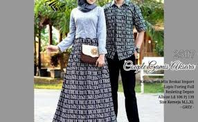 Related posts for 39 kumpulan baju kondangan couple kekinian kreatif deh. Baju Couple Kondangan Kekinian Batik Couple Kekinian Cute766