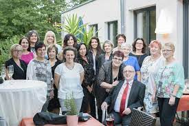 Kleidung für damen, herren & kinder gebraucht als second hand kaufen. Rena Braut Und Abendmoden Das Hochzeitsmagazin Fur Unsere Region