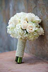 How To Avoid Diy Wedding Flowers Disaster Team Wedding Blog Wedding Flowers Flower Bouquet Wedding Wedding Flower Pictures