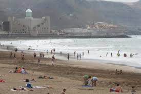 Flygplatsen ligger mittemellan las palmas och playa del inglés, så det är enkelt att ta. Las Palmas Spania Presentation Images And Travel Information About Las Palmas