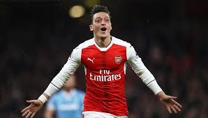 Mesut özil fenerbahçe'ye gelirse bu twiti favlayan 3 kişiye yeni sezon forması hediye. Dha Mesut Ozil Fenerbahce De Ntv