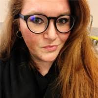 Meredith Weller's Instagram, Twitter & Facebook