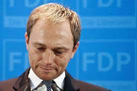 01.10.2013, 16:45 uhr | dpa, afp. Haartransplantation Fdp Mann Christian Lindner Ohne Geheimratsecken