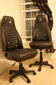 How To Turn Junker Car Seats Into Beautiful Office Chairs Beautiful Office Office Chair Best Office Chair