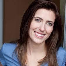 Beth Renwick's Instagram, Twitter & Facebook