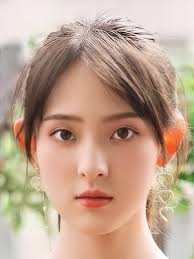 Jiang Yuan Ya Rong (蒋袁娅蓉)