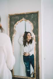 If your hair lacks body and density, then these voluminous waves should become your hairstyle of choice. How To Easily Get Loose Beach Waves For Medium Length Hair Beauty