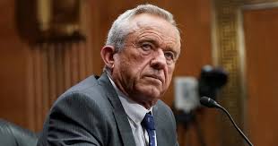 Thượng viện Mỹ phê chuẩn Robert F. Kennedy Jr. làm Bộ trưởng Y tế |  Vietnam+ (VietnamPlus)